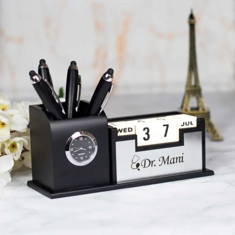 Custom Desk Clocks: The Perfect Promotional Gift