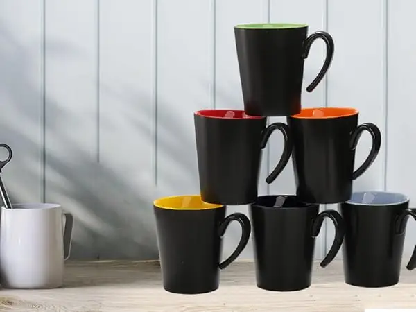 customizable ceramic mugs